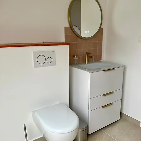 Les Chantereines Vendégház